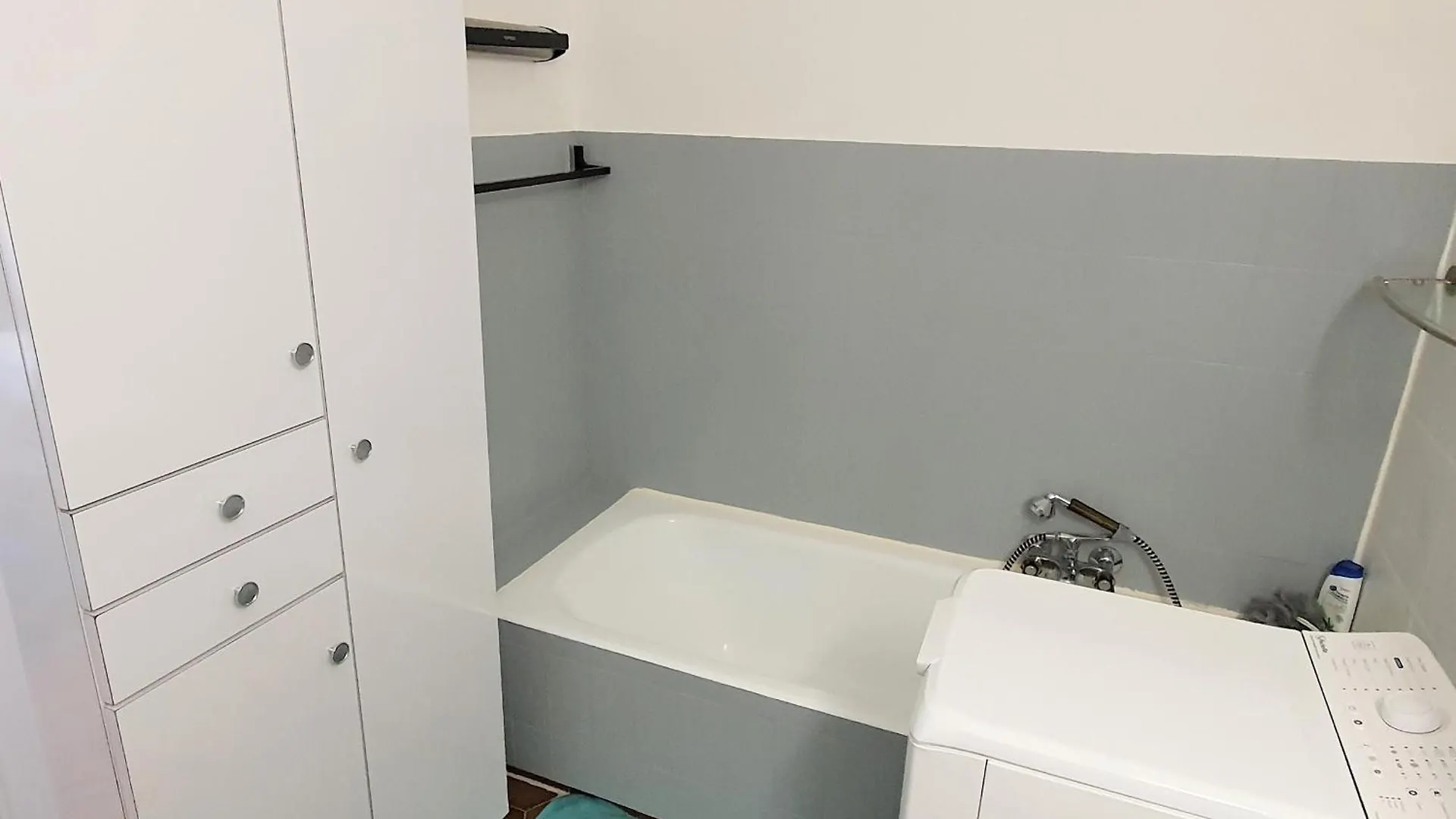 Studio Centre Sainte-Maxime Avec Parking - 2 Pers, Proche Mer, Loggia Equipee - Fr-1-780-37 0*,  France